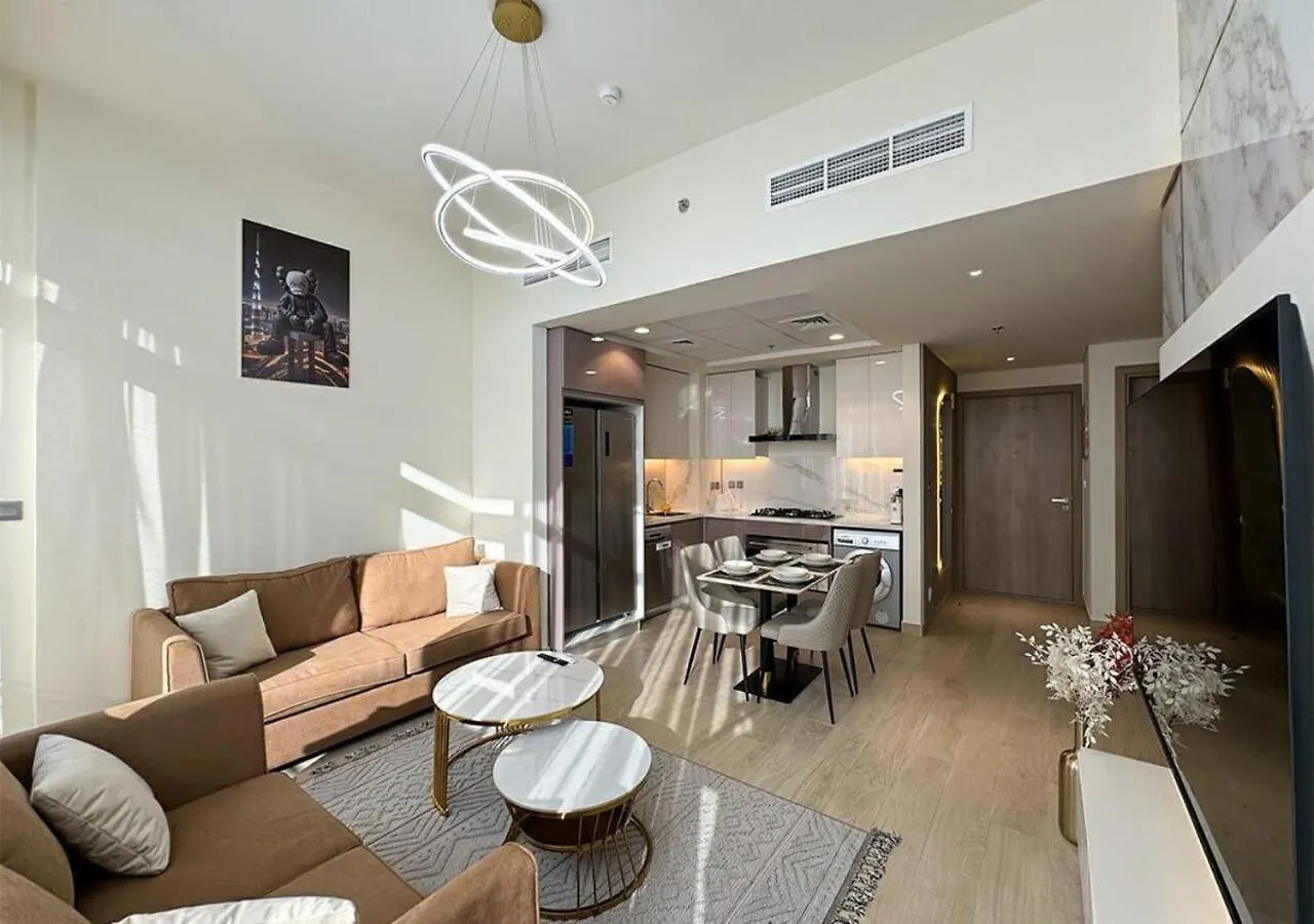 Apartment Bespoke Holiday Homes - 3Br With Modern & Stylish Interior In Azizi Riviera Dubai