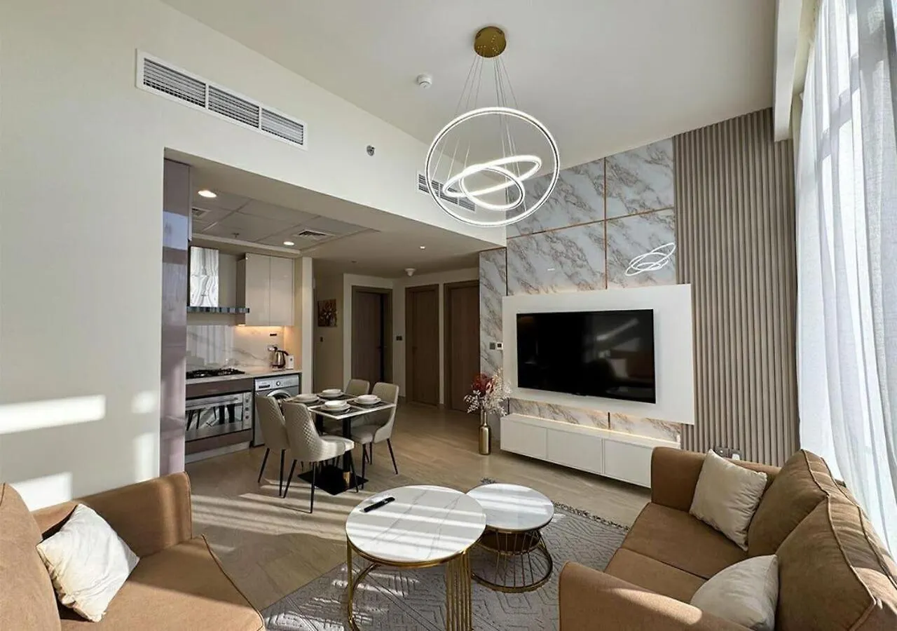 Bespoke Holiday Homes - 3Br With Modern & Stylish Interior In Azizi Riviera Dubaj